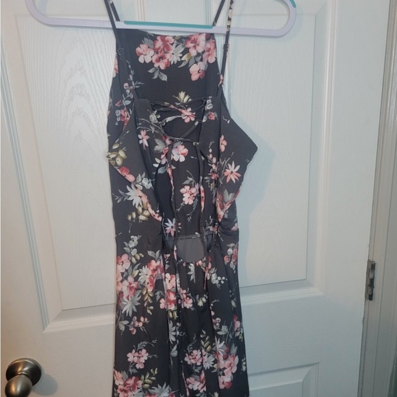 Hollister Lace Up Black Floral Dress - Picture 5 of 8